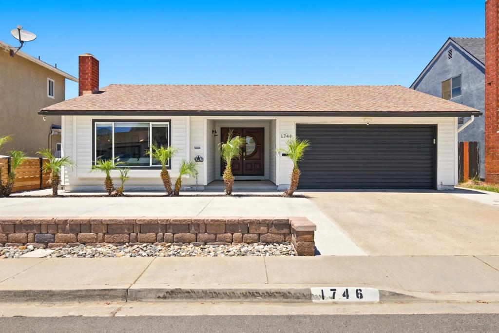 1746 Tremaine Way