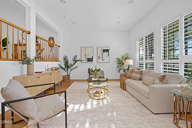 Detail Gallery Image 5 of 26 For 24571 Indian Hill Ln, West Hills,  CA 91307 - 3 Beds | 2 Baths