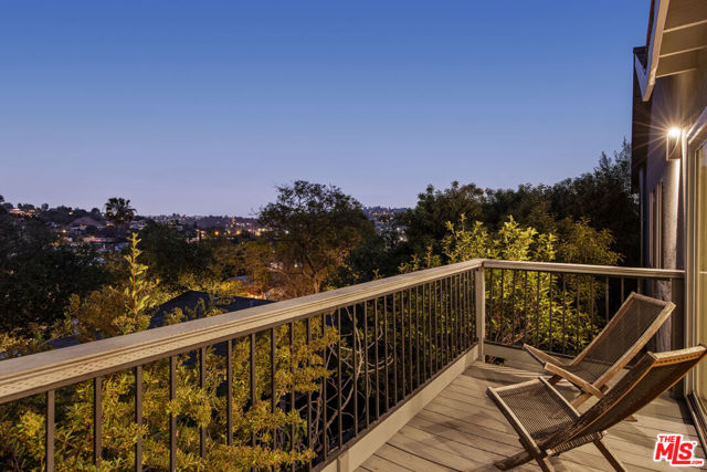3921 Wawona Street, Los Angeles CA: https://media.crmls.org/mediaz/8db0490d-5901-4508-9f3e-fed8e306a051.jpg
