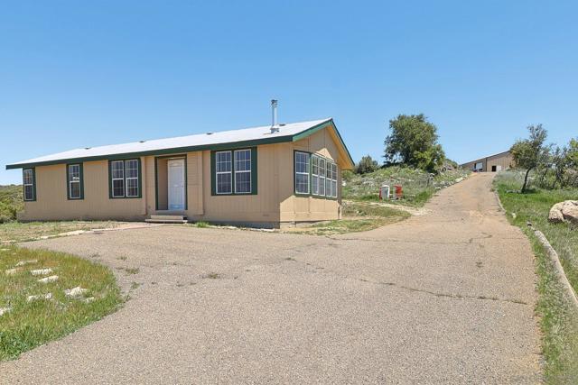 9295 Chris Ln., Guatay CA: https://media.crmls.org/mediaz/8db0d897-0786-4af8-9d34-654231b86f9c.jpg