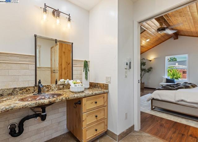 59 Arenas Ct, San Ramon CA: https://media.crmls.org/mediaz/8db119f0-3cb6-4593-8b5a-e5069fa8bdd5.jpg