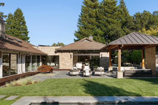 45 Kammerer Court, Hillsborough CA: https://media.crmls.org/mediaz/8db1cbfa-cdbe-40b0-8031-630c9d277edc.jpg