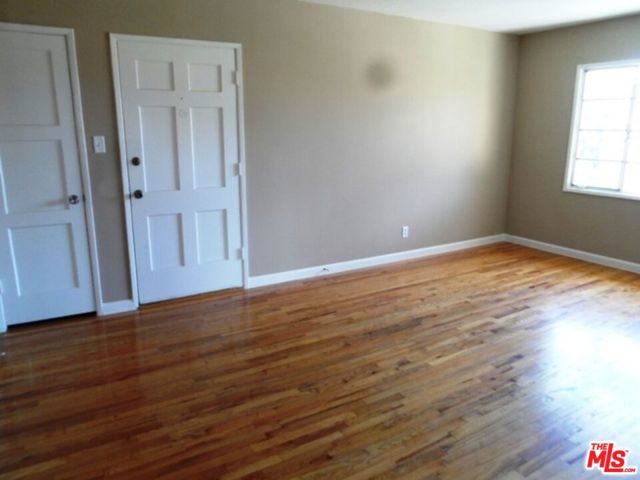 4048 Abourne Road, Los Angeles CA: https://media.crmls.org/mediaz/8db1d673-5448-4653-ae00-2fcc3208ac0c.jpg