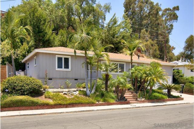 4452 Revillo Dr, San Diego CA: https://media.crmls.org/mediaz/8db2c2ec-a12f-4bc6-b611-756674ba5c29.jpg