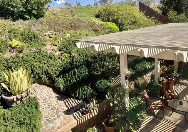 Detail Gallery Image 35 of 51 For 5447 Por Techo Ct, San Diego,  CA 92124 - 6 Beds | 3 Baths