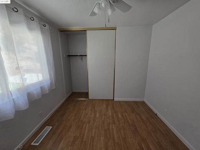 136 Evergreen Way, Vallejo CA: https://media.crmls.org/mediaz/8db3a795-3586-40b8-a2b5-6a416694017b.jpg