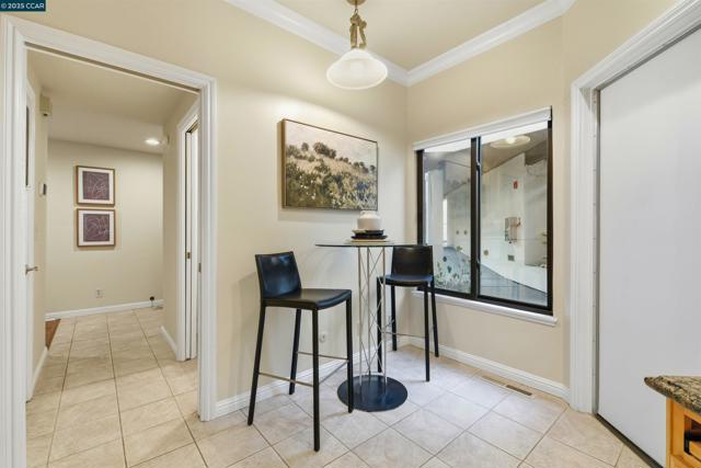 3711 Terra Granada Dr, Walnut Creek CA: https://media.crmls.org/mediaz/8db3ca50-0d8c-4134-89d9-6f900264f43f.jpg