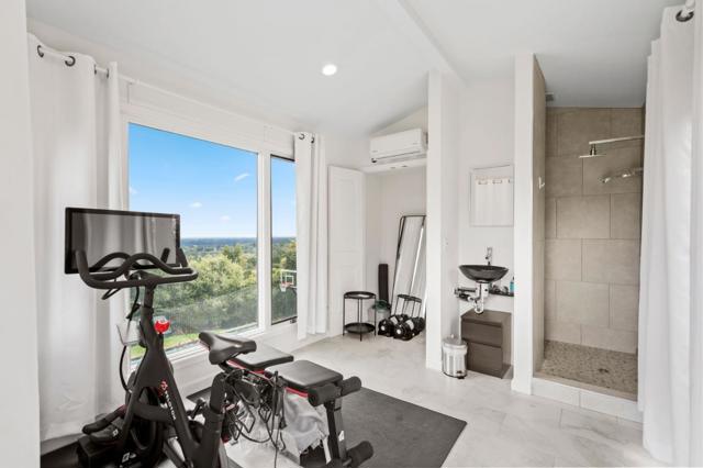 12252 Menalto Drive, Los Altos Hills CA: https://media.crmls.org/mediaz/8db3d889-7afd-4281-a7a0-a00056c367c4.jpg