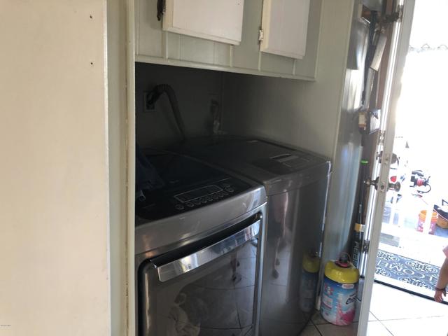 112 Yellowstone Drive, Oxnard CA: https://media.crmls.org/mediaz/8db3e5f3-7f5b-4c9e-9031-91ae8b7628e1.jpg