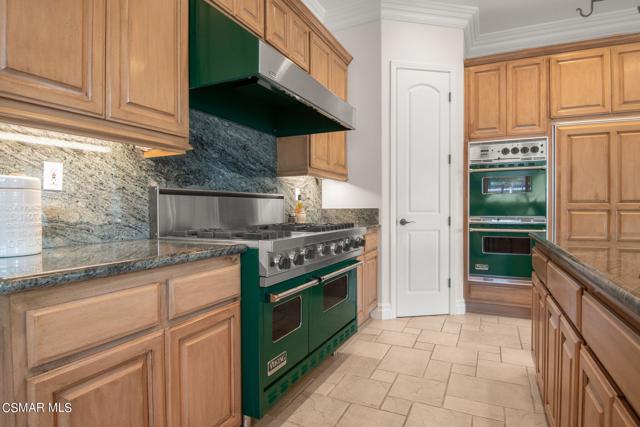 13550 Andalusia Drive, Santa Rosa CA: https://media.crmls.org/mediaz/8db4184c-0726-4b64-b59f-f708b52325a2.jpg
