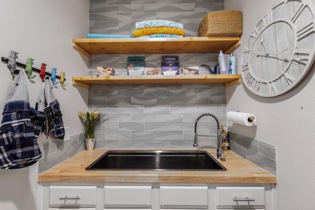 41449 Hopewell Avenue, Bermuda Dunes CA: https://media.crmls.org/mediaz/8db49c59-6867-47bd-90ca-bffade4ea117.jpg