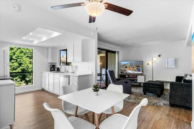 5265 E Waverly Drive, Palm Springs CA: https://media.crmls.org/mediaz/8db4e009-3641-4b5a-b7ed-01acc7177f30.jpg