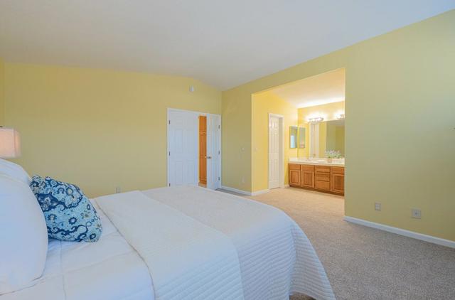 736 Potrero Way, Salinas CA: https://media.crmls.org/mediaz/8db54db2-8d3e-4018-84a3-94a97b4097e1.jpg
