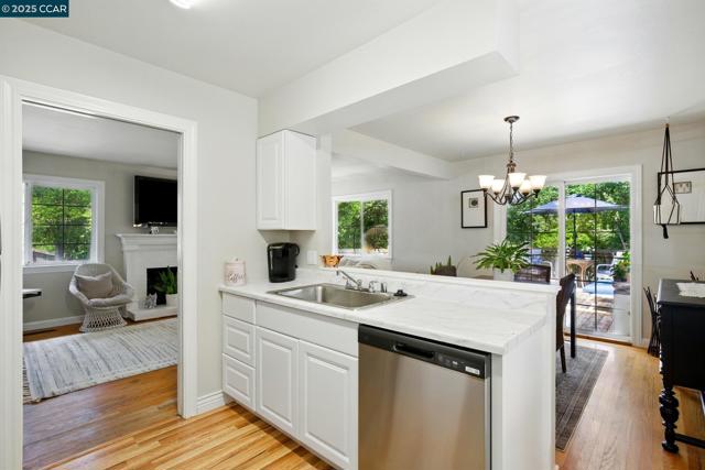 Image 12 of 49 For 755 Palmer Road