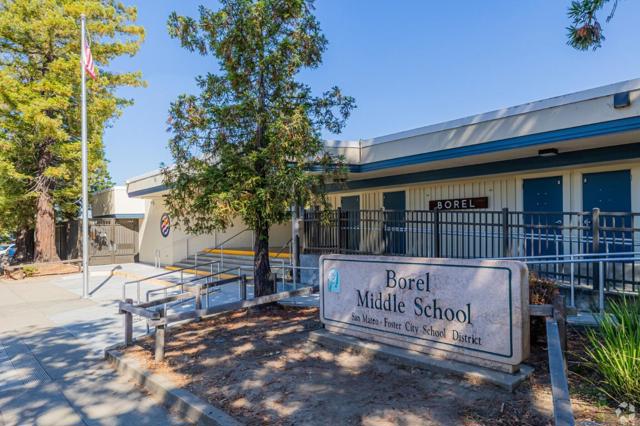 683 Vanessa Drive, San Mateo CA: https://media.crmls.org/mediaz/8db73958-11bc-4073-b6f7-11c5d46fcbe7.jpg