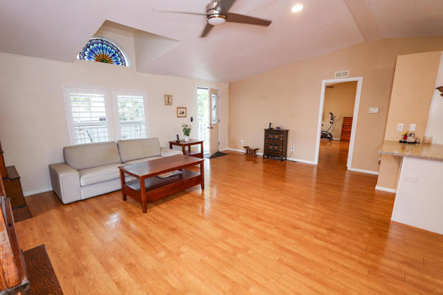 Image 3 of 18 For 14777 Palm Drive 83