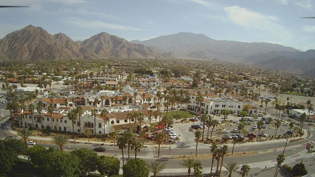 50740 Santa Rosa Plaza, La Quinta CA: https://media.crmls.org/mediaz/8db8276b-ea70-4a47-9040-5b0c5e882d69.jpg