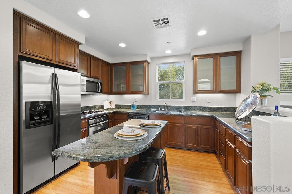 MLS #250045270SD image #14