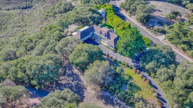 11394 Saddle Road, Monterey CA: https://media.crmls.org/mediaz/8dba03aa-6d1c-4ac4-ad25-abc48aa8cc50.jpg