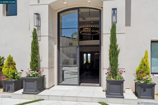 1021 Via Del Gato, Alamo CA: https://media.crmls.org/mediaz/8dba3e48-098b-449c-ba92-1a26dffdaa3d.jpg