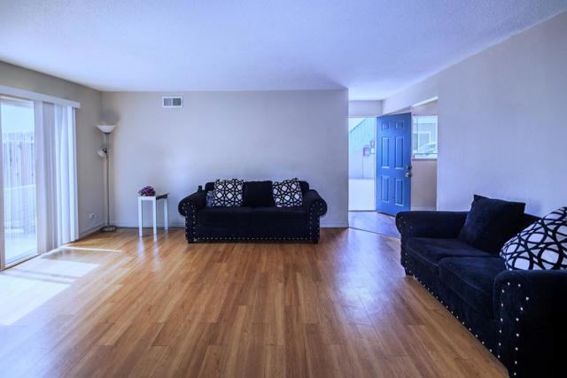 Image 14 of 43 For 309315 Oak Avenue