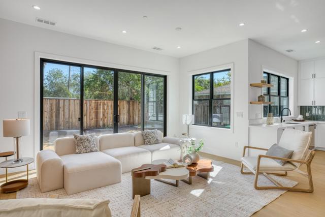 1270 W Hacienda Avenue, Campbell CA: https://media.crmls.org/mediaz/8dbb2419-214c-4191-81d4-e53f8914b5b8.jpg