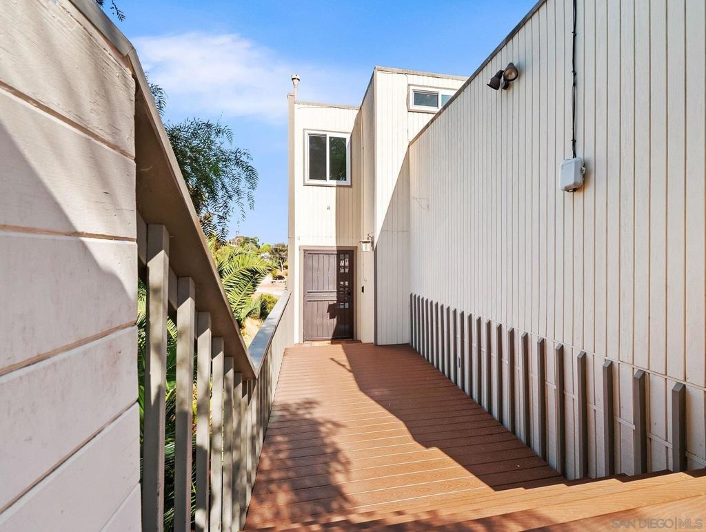 1449 Edgemont Street - photo 3