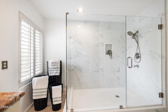 Image 15 of 41 For 12084 London Grove Court