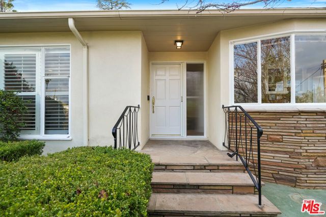 14272 Valley Vista Boulevard photo 8