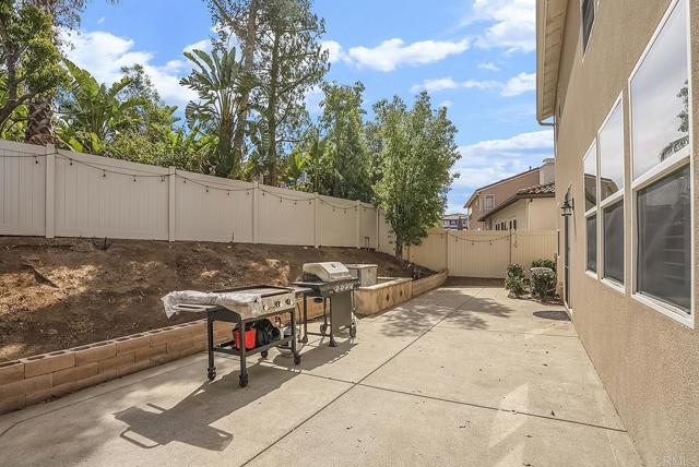 38292 Taylor Ln, Murrieta, CA 92563 photo 12