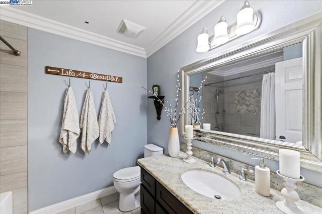 335 Beverly St, Livermore CA: https://media.crmls.org/mediaz/8dbd9d16-17e6-4b84-8f07-4b797d1f8f95.jpg