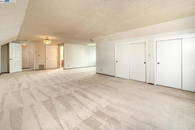 41366 Charlita Ct, Fremont CA: https://media.crmls.org/mediaz/8dbdd5af-cfa2-4f09-8c4e-2ac74160ef9d.jpg