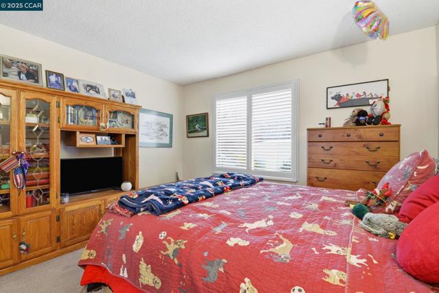 3120 Ptarmigan Dr., Walnut Creek CA: https://media.crmls.org/mediaz/8dbdf814-f0e5-4fd1-a86e-2dbb5ab17424.jpg