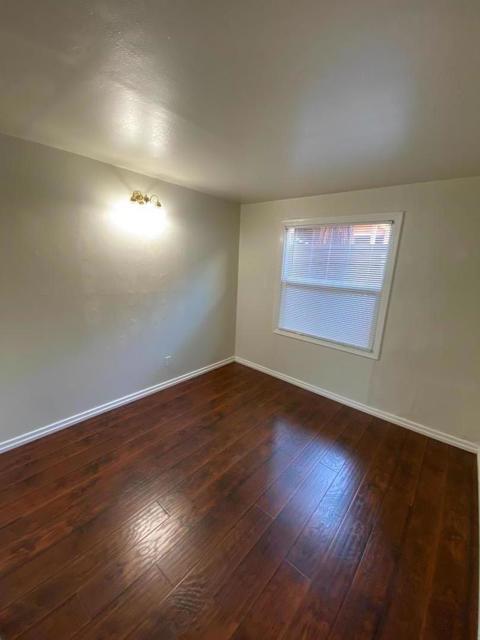 118 JACKSON Street, Redwood City CA: https://media.crmls.org/mediaz/8dbe1538-7815-4df0-b329-abb16af632bf.jpg