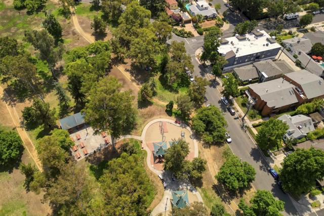 5003 Westpark Dr., North Hollywood CA: https://media.crmls.org/mediaz/8dbf461b-a73d-4759-b8ff-1daa302d6f5d.jpg