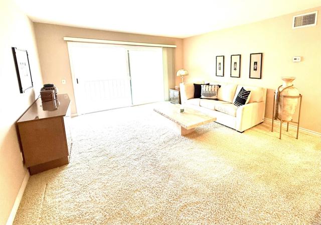 Detail Gallery Image 8 of 37 For 5999 Rancho Mission Rd #213,  San Diego,  CA 92108 - 1 Beds | 1 Baths