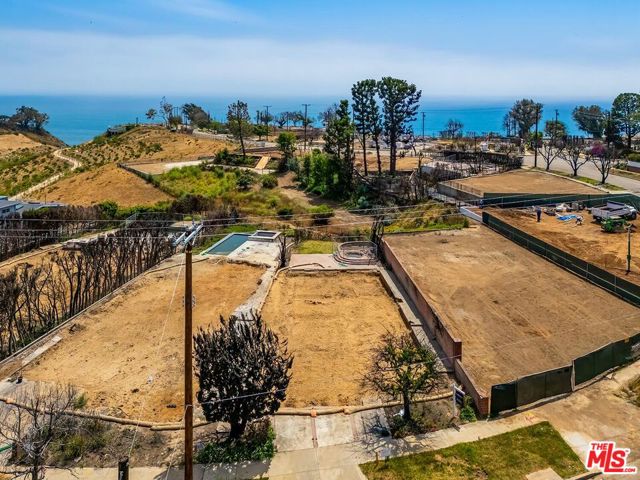 Drew Fenton | 424 Lombard Avenue Pacific Palisades CA | MLS: 7090361