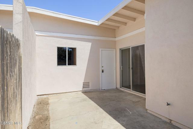 307 Lark Ellen Avenue, Ojai CA: https://media.crmls.org/mediaz/8dc12cce-85b5-4d08-bca2-31bc62f61a88.jpg