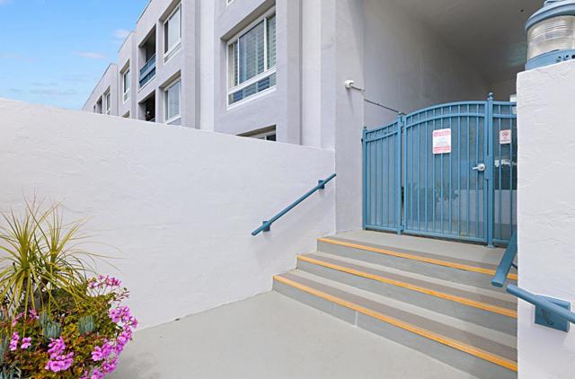 Detail Gallery Image 30 of 35 For 910 N Pacific St #31,  Oceanside,  CA 92054 - 2 Beds | 2 Baths