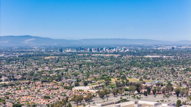 2733 Scottsdale Drive, San Jose CA: https://media.crmls.org/mediaz/8dc46d7f-32a7-48c0-9006-cbb1970c1996.jpg