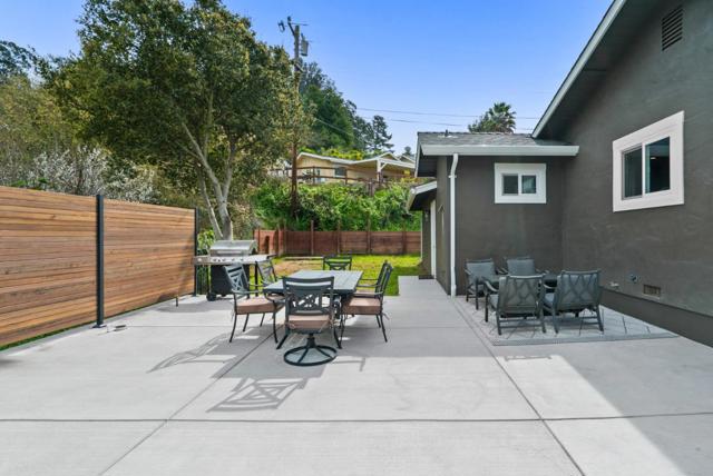 Image 45 of 51 For 386 Carpenteria Road