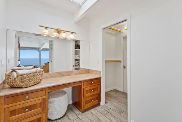 22818 E Cliff Drive, Santa Cruz CA: https://media.crmls.org/mediaz/8dc64213-01e0-4862-a290-abb8d58430c8.jpg