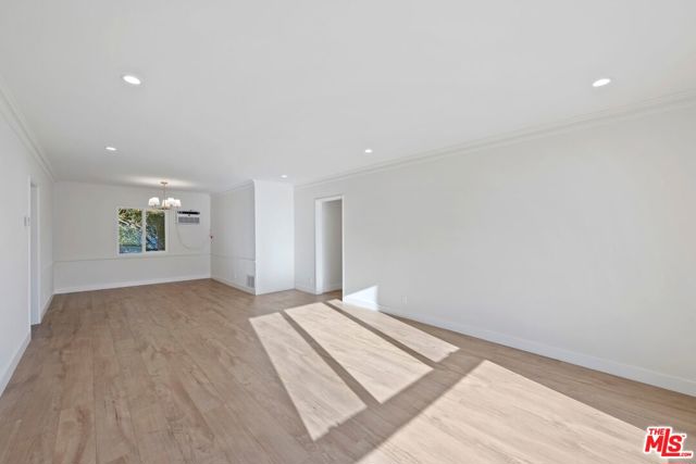 1252 N Crescent Heights Boulevard, West Hollywood CA: https://media.crmls.org/mediaz/8dc6a989-21f9-4a9a-a0a3-ceeb8e4882d1.jpg