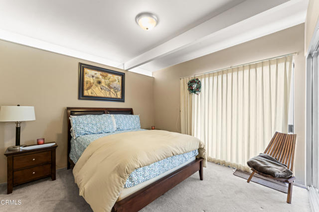 796 S Saticoy Avenue, Ventura CA: https://media.crmls.org/mediaz/8dc7c351-6e7b-4519-98bd-63caf73387f7.jpg