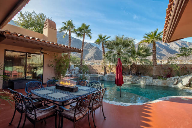 77170 Casa Del Sol, La Quinta CA: https://media.crmls.org/mediaz/8dc7e220-8cc4-4534-819a-20179ac679f8.jpg