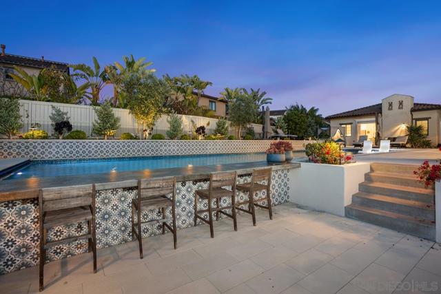 8416 18 Hidden Cove Way, San Diego CA: https://media.crmls.org/mediaz/8dc93b71-f078-40cc-be16-7e2079469506.jpg
