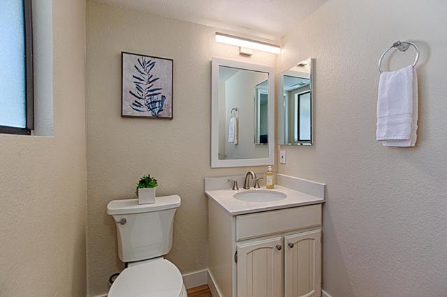 168 Peach Terrace, Santa Cruz CA: https://media.crmls.org/mediaz/8dc96324-be4e-41c1-bb37-65ad291e98aa.jpg
