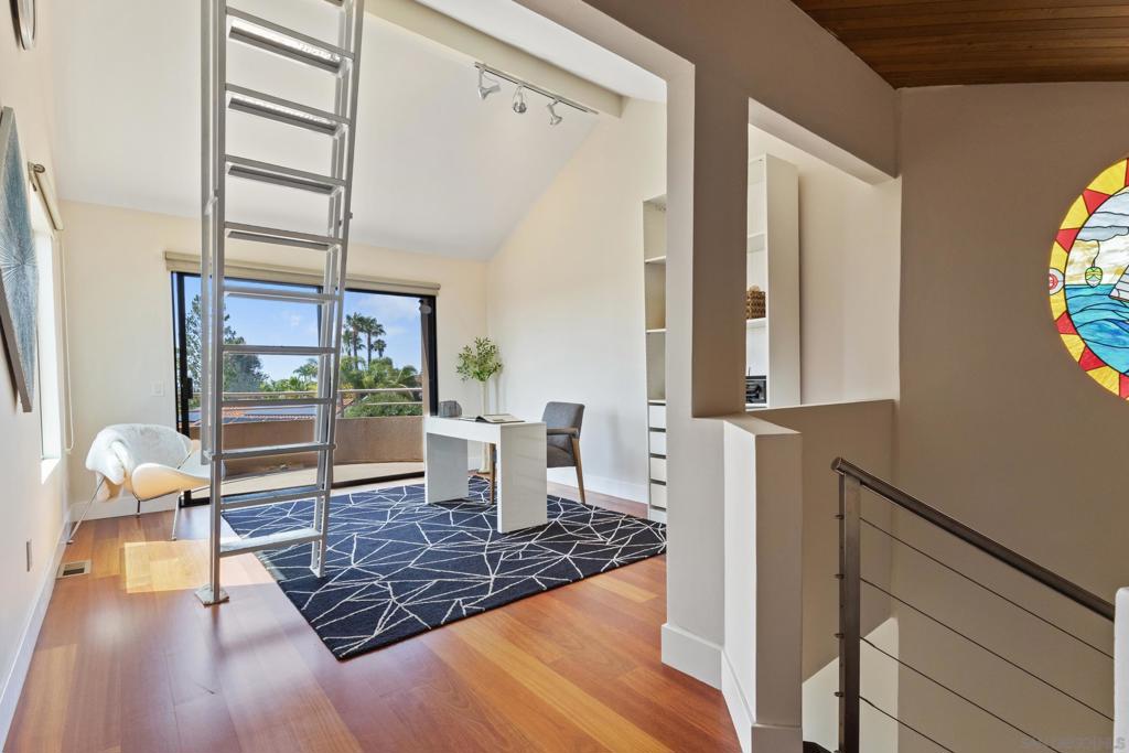2709 Unicornio Street - photo 16