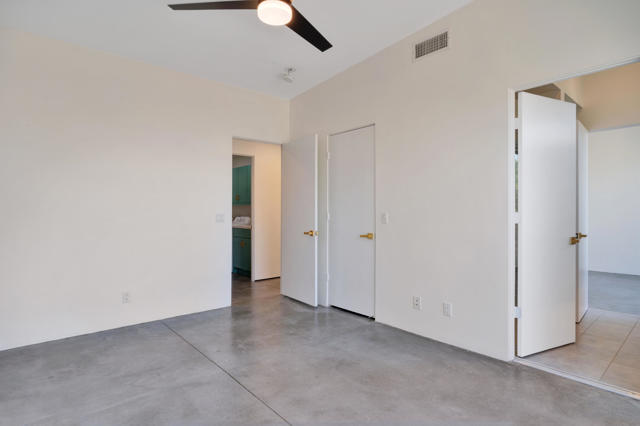 2703 Alexander Club Drive, Palm Springs CA: https://media.crmls.org/mediaz/8dcca158-444b-4ae1-b3f5-383855f83018.jpg