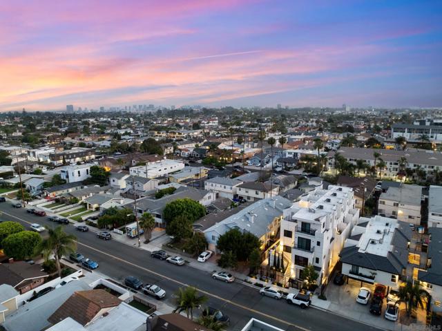 3780 32nd St, San Diego CA: https://media.crmls.org/mediaz/8dccf048-671a-4749-a095-7d45e7b6149f.jpg